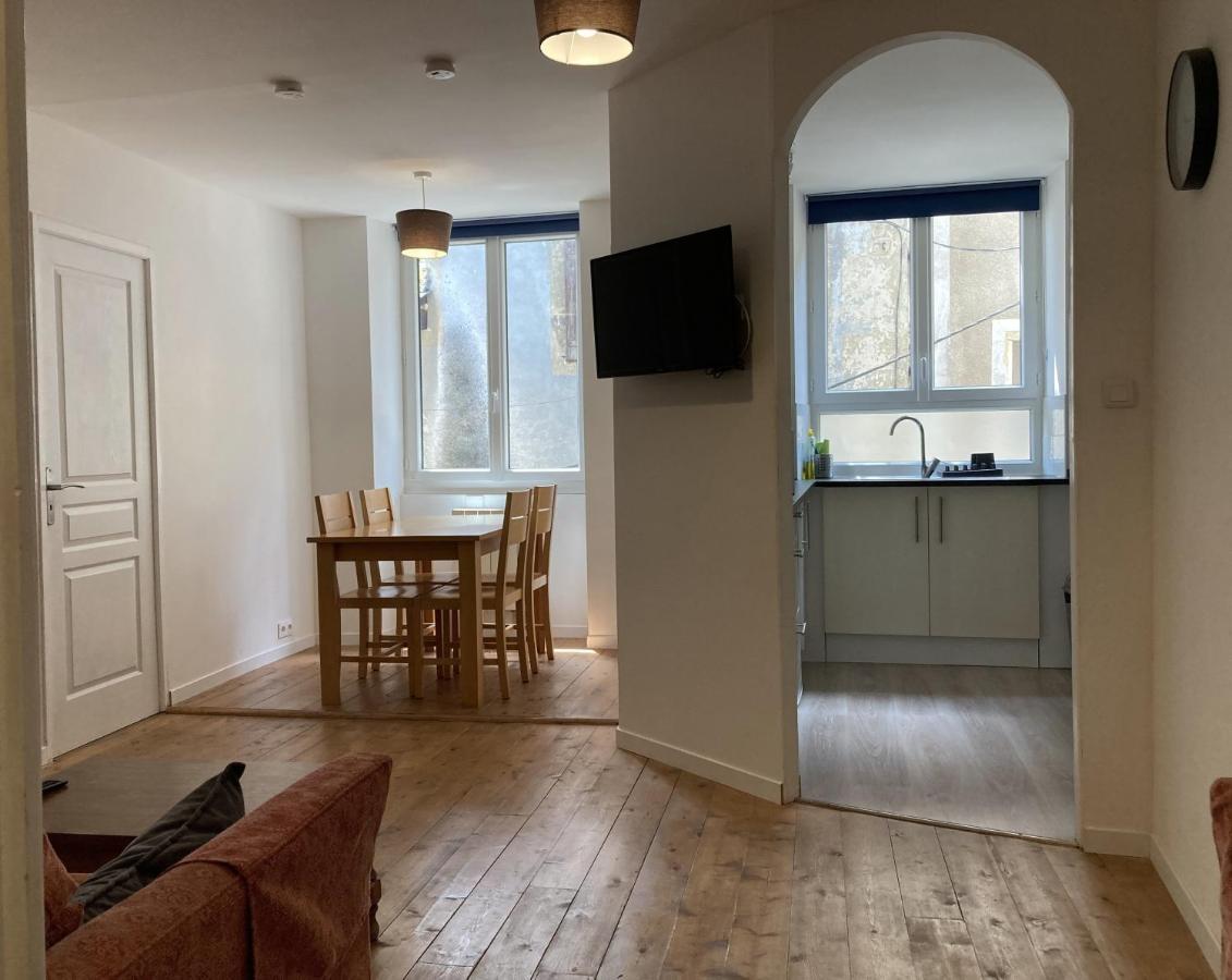 Centre Historic Apartment *
